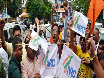 এনআরসি নিয়ে বিতর্ক থামেনি এখনও