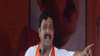 রাহুলের নিশানায় দলীয় নেতৃত্ব