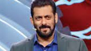 আপনি সিল্কের টাই বা উলের টাইও ব্য়বহার করতে পারেন। তবে টাই ছাড়া ফর্মালও ভাল লাগে না। আপনি সিল্কের টাই বা উলের টাইও ব্য়বহার করতে পারেন। তবে টাই ছাড়া ফর্মালও ভাল লাগে না।