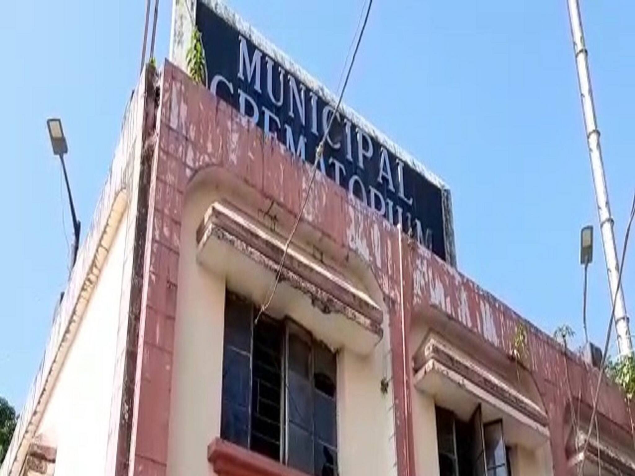Siliguri| Bangla News|| বিকল বৈদ্যুতিক চুল্লি, শবদেহ দাহের জন্য শিলিগুড়িতে দিনভর হয়রানি