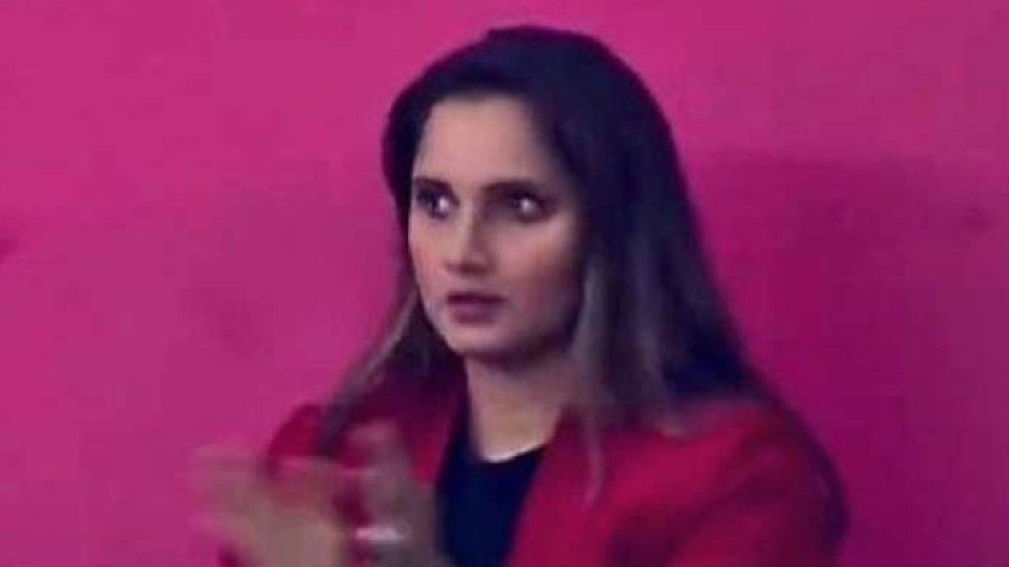 Pakistan vs Australia: পাকিস্তানের জন্য হাততালি! সানিয়া মির্জা কি ভারতীয়? প্রশ্ন উঠে গেল সোশ্যাল মিডিয়ায়