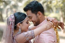 ভারতকে বিশ্বকাপ জেতানো ক্যাপ্টেন সাত পাকে বাধা পড়লেন, পাত্রী ফিটনেস কোচ