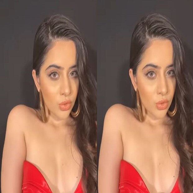 বিগ বস ওটিটির ফেম (Bigg Boss OTT Fame) উর্ফি জাভেদ (Urfi Javed) তাঁর বোল্ডনেসের (Bold Urfi Javed) জন্য সব সমযেই চর্চায় থাকেন ৷ বিভিন্ন সময়েই উর্ফি জাভেদ (Urfi Javed) সুপার হট ছবিতে তিনি সোশ্যাল মিডিয়া কাঁপিয়ে থাকেন ৷ সৌজন্যে ইনস্টাগ্রাম ৷
