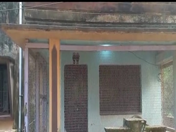 মেমারির সেই বাড়ি। 