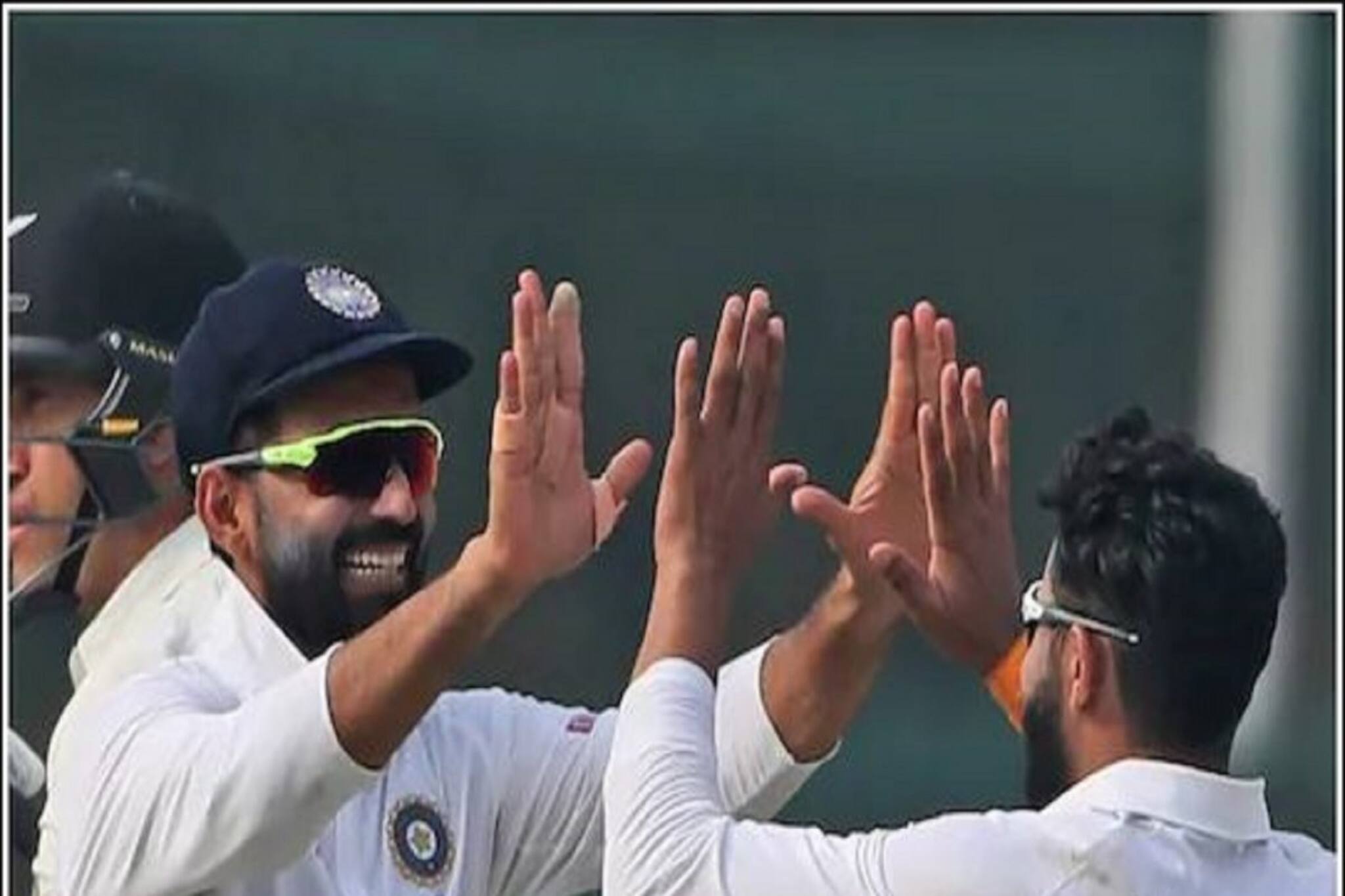 Ind vs NZ: হঠাৎ বাজি পাল্টালো, স্পিনারদের কৃতিত্বে কানপুরে পঞ্চমদিনে জয়ের গন্ধ