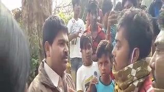 শিশুপুত্র-সহ স্ত্রীকে অস্বীকারের অভিযোগ বহরমপুরে। 