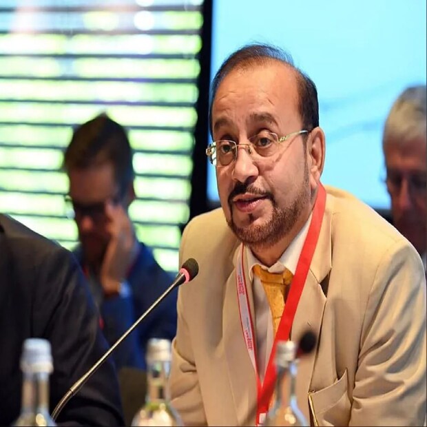 ১০ হাজারের বেশি ভোটে জয়ী অতীন ঘোষ