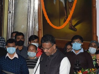 নিজস্ব চিত্র