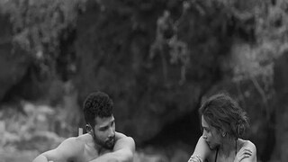 তীব্র প্রেম, সঙ্গে টানাপোড়েন নিয়ে হাজির দীপিকা-সিদ্ধান্ত-অনন্যা! দেখুন 'গেহরাইয়া' টিজার তীব্র প্রেম, সঙ্গে টানাপোড়েন নিয়ে হাজির দীপিকা-সিদ্ধান্ত-অনন্যা! দেখুন 'গেহরাইয়া' টিজার