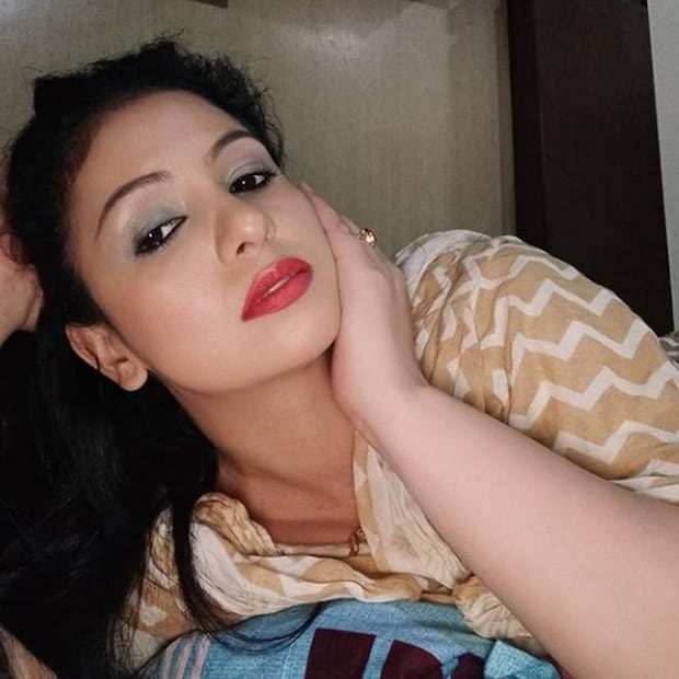 কলকাতার বাসিন্দা হাসিন জাহান ৷ ভারতীয় ক্রিকেট দলের তারকা মহম্মদ শামিকে (Mohammad Shami) বিয়ে করেন হাসিন জাহান (Hasin Jahan)৷ বর্তমানে স্বামীর সঙ্গে বিবাদ চলছে আদালতে মামলা চলছে ৷ তাঁরা আলাদা থাকেন, স্বামীকে নিয়ে বহু ভক্ত প্রশ্নও করেন হাসিন জাহানকে ৷ ছবি সৌজন্যে ইনস্টাগ্রাম ৷