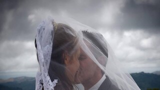 প্রতিবেদনে বলা হয়েছে, লিডিয়া তার টিকটক অ্যাকাউন্টে (টেসটেসডেফিডেলিডেড) এই পুরো বিষয়টি সম্পর্কে তথ্য দিয়েছেন। লিডিয়া জানান, ওই নারী তাকে মেসেজ করে পুরো বিষয়টি জানান। তারপর তিনি লিডিয়াকে তাঁর জন্য বাগদত্তার আনুগত্য পরীক্ষা করতে বলেছিলেন। প্রতিবেদনে বলা হয়েছে, লিডিয়া তার টিকটক অ্যাকাউন্টে (টেসটেসডেফিডেলিডেড) এই পুরো বিষয়টি সম্পর্কে তথ্য দিয়েছেন। লিডিয়া জানান, ওই নারী তাকে মেসেজ করে পুরো বিষয়টি জানান। তারপর তিনি লিডিয়াকে তাঁর জন্য বাগদত্তার আনুগত্য পরীক্ষা করতে বলেছিলেন।