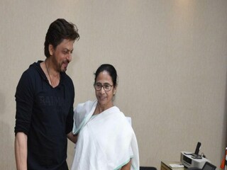 'বিজেপির ক্ষমতার শিকার শাহরুখ খান', মুম্বইতে মুখ খুললেন মমতা বন্দ্যোপাধ্যায়