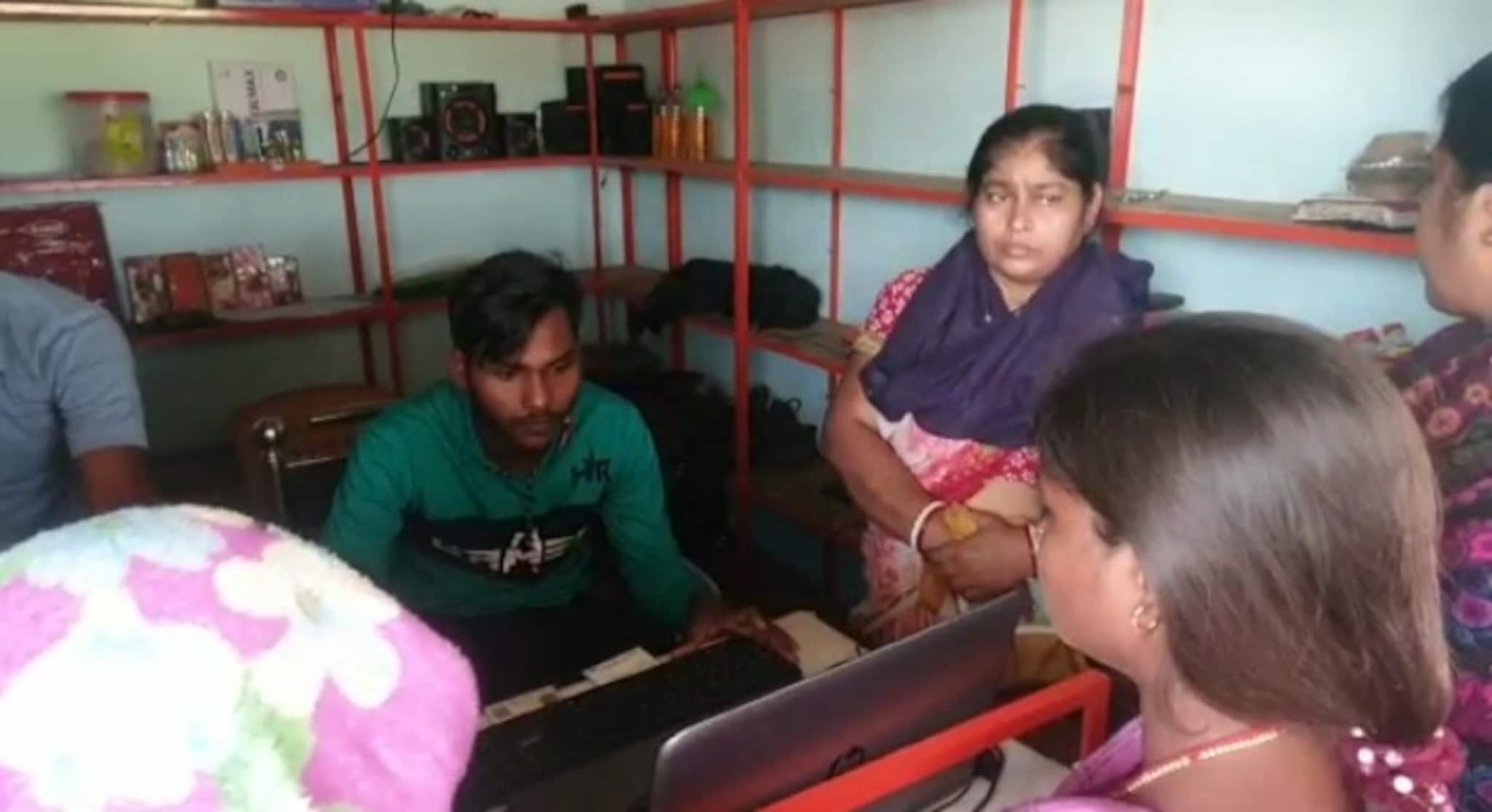 Paschim Bardhaman: শ্রম কার্ড থাকলে অসংগঠিত ক্ষেত্রের শ্রমিকরা পাবেন বহু সুবিধা