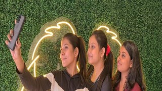 Birbhum youth is ow with a new social media trend to selfie with wings Birbhum youth is ow with a new social media trend to selfie with wings