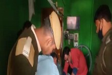 সোনার দোকানে দুঃসাহসিক ডাকাতি, গভীর রাতে দোকানের ভল্ট কেটে কয়েক লক্ষ টাকার চুরি সোনার দোকানে দুঃসাহসিক ডাকাতি, গভীর রাতে দোকানের ভল্ট কেটে কয়েক লক্ষ টাকার চুরি