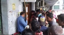 আধারের সঙ্গে মোবাইল নম্বর সংযুক্তিকরণ নিয়ে বিশৃঙ্খলা। আধারের সঙ্গে মোবাইল নম্বর সংযুক্তিকরণ নিয়ে বিশৃঙ্খলা।