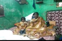 জলবন্দি মানুষদের পাশে মানবিক প্রাক্তন কাউন্সিলর জলবন্দি মানুষদের পাশে মানবিক প্রাক্তন কাউন্সিলর