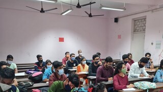 নিজস্ব চিত্র