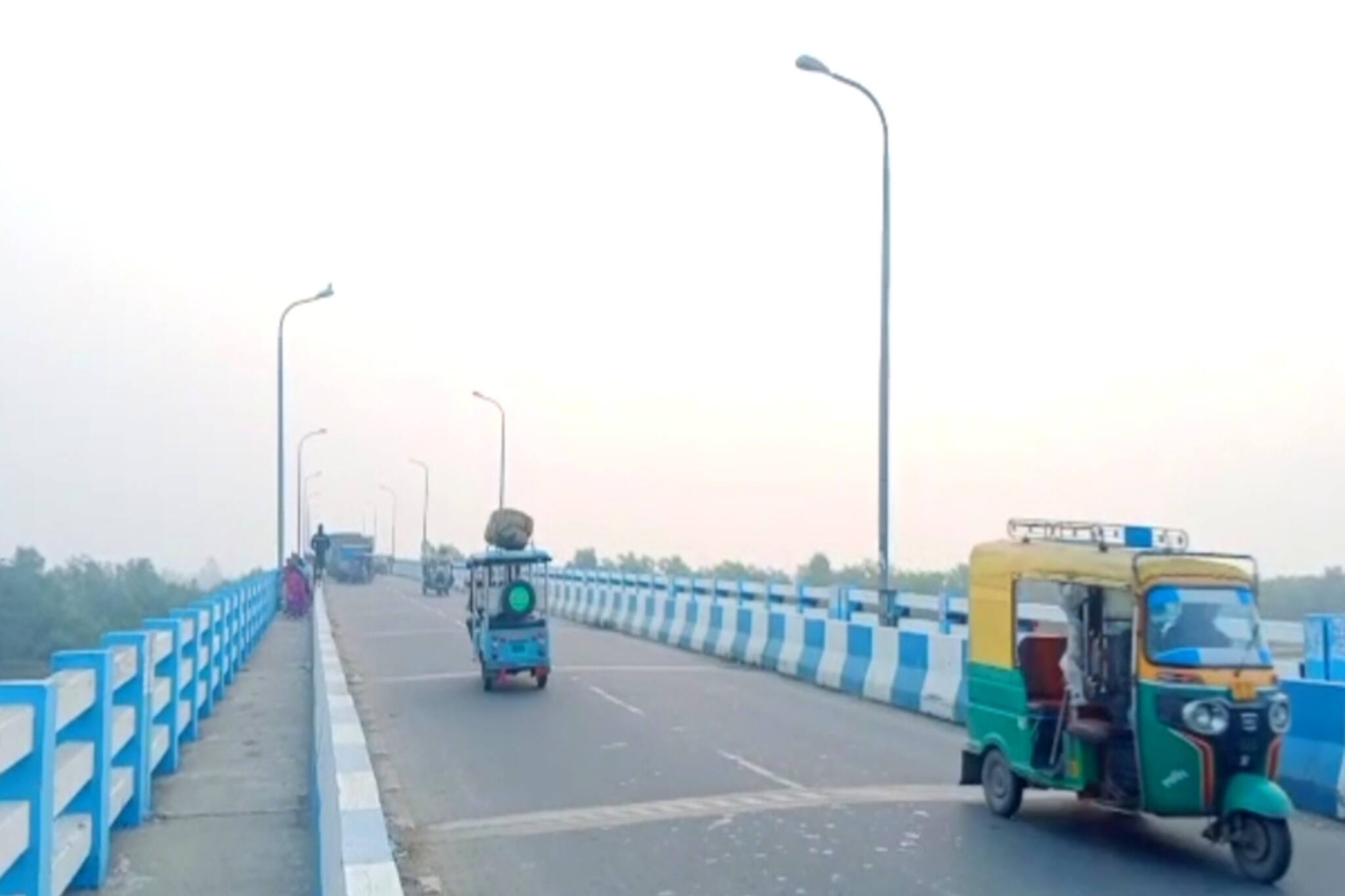 South 24 Parganas News- জেলায় চলছে শৈত্যপ্রবাহ, কয়েক দিন চলবে এমনই আবহাওয়া।