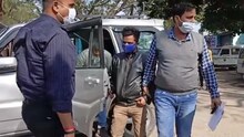 নকল ভারতীয় পাসপোর্ট ভিসা তৈরি চক্রের এক ব্যক্তিকে গ্রেফতার করলো উত্তরপ্রদেশ পুলিশ।