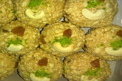 প্রসিদ্ধ জয়নগরের মোয়া