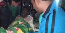 ভবঘুরের চিকিৎসার ব্যবস্থা করল স্বেচ্ছাসেবী সংস্থা, সাহায্যের হাত বাড়িয়ে দিলে বর্ধমান থানার পুলিশ ভবঘুরের চিকিৎসার ব্যবস্থা করল স্বেচ্ছাসেবী সংস্থা, সাহায্যের হাত বাড়িয়ে দিলে বর্ধমান থানার পুলিশ