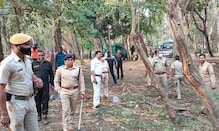 পিকনিক করতে এসে গ্রেফতার প্রায় ২৫। বড়দিনে মাইথনে জমিয়ে চলছিল সুরাপান। পিকনিক করতে এসে গ্রেফতার প্রায় ২৫। বড়দিনে মাইথনে জমিয়ে চলছিল সুরাপান।