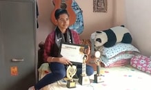 শিলিগুড়িতে জাতীয় স্তরের মডেলিং প্রতিযোগিতায় বিশেষ স্থান দখল করলো মেদিনীপুরের যুবরাজ শিলিগুড়িতে জাতীয় স্তরের মডেলিং প্রতিযোগিতায় বিশেষ স্থান দখল করলো মেদিনীপুরের যুবরাজ