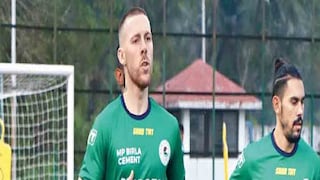 প্রথমবার নামার জন্য প্রস্তুত এটিকে মোহনবাগানের ডিফেন্ডার তিরি প্রথমবার নামার জন্য প্রস্তুত এটিকে মোহনবাগানের ডিফেন্ডার তিরি