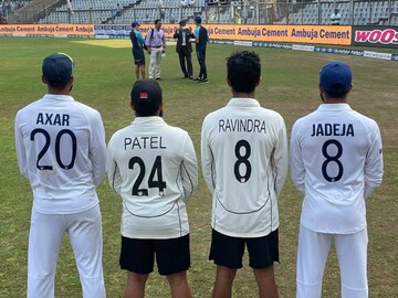 Ravichandra Ashwin crosses Anil Kumble and Harbhahan Singh