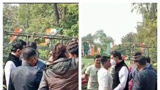 বিক্ষোভের মুখে পড়ে ফিরে যাচ্ছেন রাজীব বন্দ্যোপাধ্যায়৷ বিক্ষোভের মুখে পড়ে ফিরে যাচ্ছেন রাজীব বন্দ্যোপাধ্যায়৷