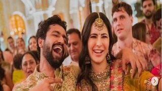 বিয়ের পর প্রথম ভিকিকে কী রান্না করে খাওয়ালেন ক্যাটরিনা? দেখুন বিয়ের পর প্রথম ভিকিকে কী রান্না করে খাওয়ালেন ক্যাটরিনা? দেখুন