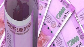 ভারতে আবারও নতুন করে দাপাতে শুরু করেছে করোনাভাইরাস। কোভিডের নতুন ভ্যারিয়ান্ট ওমিক্রনের ঘটনা দ্রুত ছড়াচ্ছে। এরকম একটা পরিস্থিতিতে বিয়ের পরিকল্পনা করে ভুগতে হতে পারে অনেককেই। করোনার কারণে বিয়ের বুকিং বাতিল হলে লাখ-লাখ টাকার ক্ষতি। এখন থেকে আর এই বিষয়ে চিন্তা করার দরকার নেই আপনার। আপনার পকেটের ক্ষতিপূরণ করতে করোনাকালে চালু বিয়ের ইনসিওরেন্স।