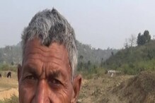 ৩০ বছরে ৩ কিমি খালের পর জলকষ্ট রোধে দ্বিতীয় মাউন্টেন ম্যানের হাতে ফের শাবল ৩০ বছরে ৩ কিমি খালের পর জলকষ্ট রোধে দ্বিতীয় মাউন্টেন ম্যানের হাতে ফের শাবল