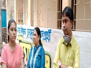 অভিমানী হয়েও দলের অনুরোধ রাখলেন রতন মালাকার৷ 