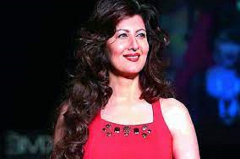 সোশ্যাল মিডিয়ায় অত্যন্ত সক্রিয় ত্রিদেব অভিনেত্রী সঙ্গীতা বিজলানি (Tridev Actress Sangeeta Bijlani's Viral Video) ৷ সঙ্গীতা সলমন খানের সঙ্গেও যোগাযোগ এখনও বজায় রেখেছেন সলমন খানের (Salman Khan) বিভিন্ন অনুষ্টনে তাঁকে দেখতে পায়া যায় ৷ ছবি সৌজন্যে ইনস্টাগ্রাম ৷ 
