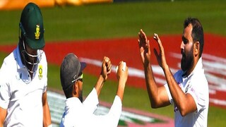 টেস্ট জীবনের ২০০ উইকেট পেলেন মহম্মদ শামি