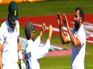 টেস্ট জীবনের ২০০ উইকেট পেলেন মহম্মদ শামি