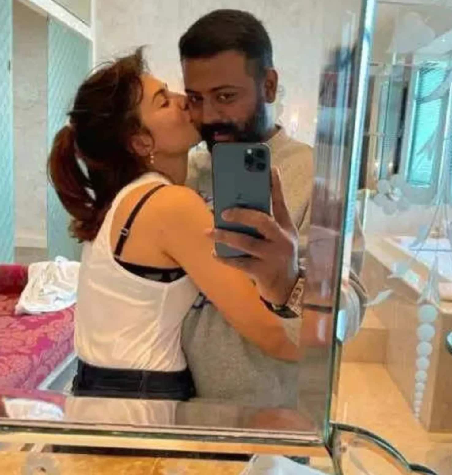 জ্যাকলিনের সঙ্গে সুকেশ