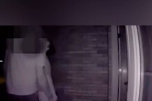 স্ত্রী বাইরে যেতেই অন্য মহিলাকে ঘরে নিয়ে এলেন স্বামী! ক্যামেরায় যা ধরা পড়ল