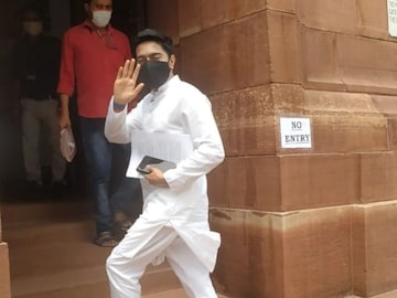 সংসদে কী হবে অভিষেকের স্ট্রাটেজি