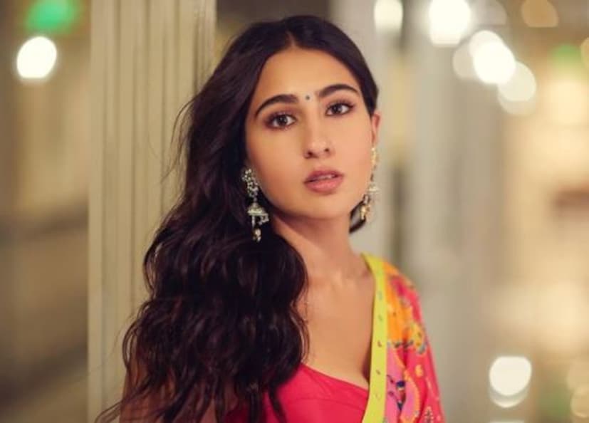 ট্রেলারে  দেখা যাচ্ছে, সারা  (Sara Ali Khan) ধানুশের সঙ্গে জোর করে বিয়ে করছেন। কিন্তু আসলে তিনি ভালোবাসেন অন্য কাউকে। এই চরিত্রেই দেখা যাবে অক্ষয়কে। 