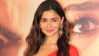 কোভিড বিধি ভেঙে ছবির প্রচার করছেন আলিয়া ভাট? কী জানাচ্ছেন বিএমসি আধিকারিক কোভিড বিধি ভেঙে ছবির প্রচার করছেন আলিয়া ভাট? কী জানাচ্ছেন বিএমসি আধিকারিক