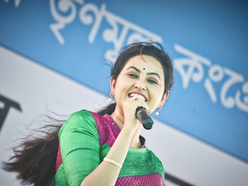 নিজস্ব চিত্র