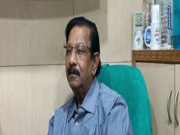 গ্রেফতার পুর-প্রশাসক