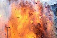 ডাস্টবিনের পাশে খেলছিল দুই শিশু, হঠাৎ বিস্ফোরণ! সল্টলেকে মারাত্মক ঘটনা... ডাস্টবিনের পাশে খেলছিল দুই শিশু, হঠাৎ বিস্ফোরণ! সল্টলেকে মারাত্মক ঘটনা...