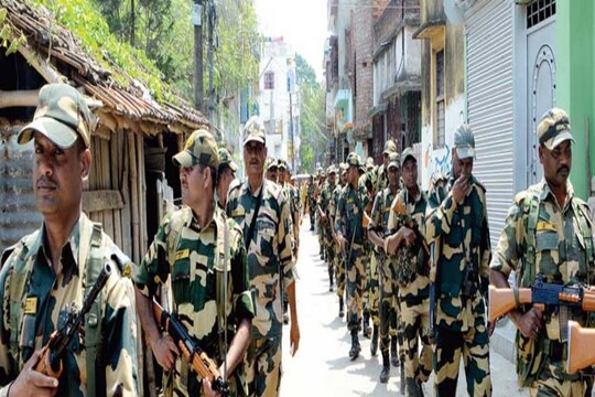 কেন্দ্রীয় বাহিনীর দাবিতে সুপ্রিম কোর্টে বিজেপি৷ Photo: File Photo