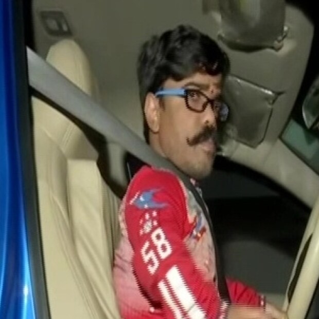 গতিপল্লীর নাম লিমকা বুক অফ রেকর্ডস-এর জন্য মনোনিত হয়েছে। দীর্ঘদিন ধরেই লাইসেন্স হাতে পাওয়ার চেষ্টা করছিলেন তিনি। অবশেষে সেটা পেয়ে দারুন খুশি তেলেঙ্গানার এই ছোটখাটো মানুষ।