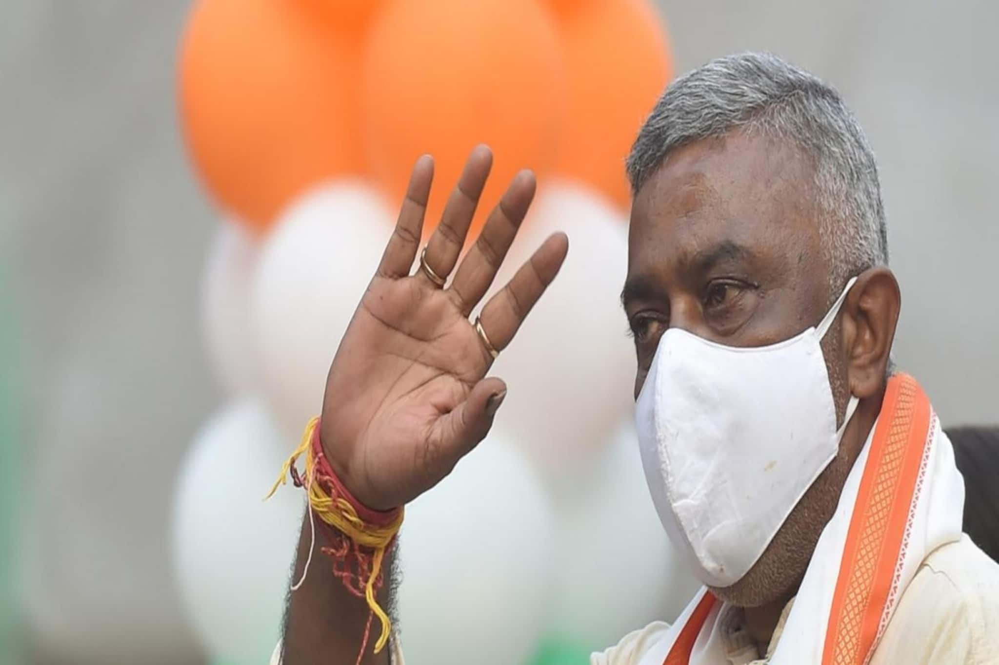 নেত্রীকে 'কথা' দিয়েছিলেন, কলকাতা পুরভোটে জয়ী হয়ে কথা রাখলেন দেবাশিস কুমার!