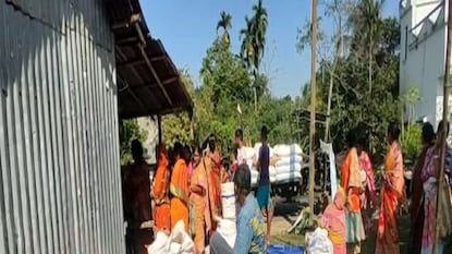 দুয়ারে রেশনে দুর্নীতি! দুয়ারে রেশনে দুর্নীতি!